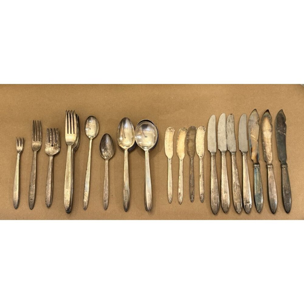 39pc Lot Reed & Barton Socialite Triplex Silver Plate Flatware Art Deco Utensils
